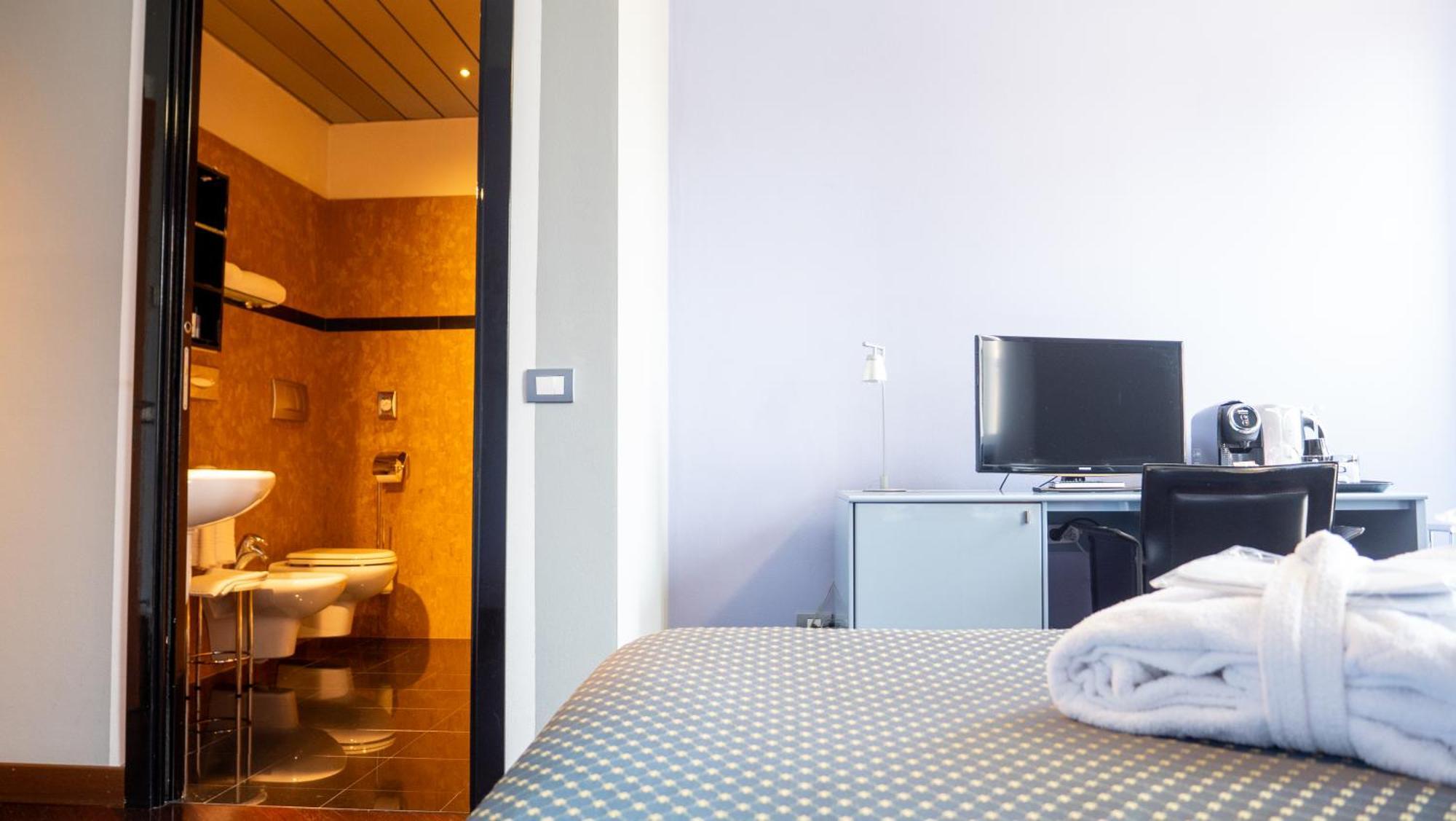 Hotel Villa Cansignorio Lazise Esterno foto