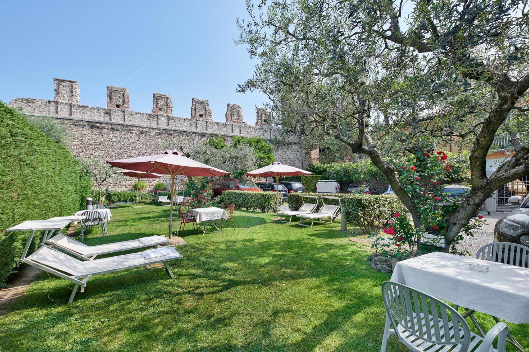 Hotel Villa Cansignorio Lazise Esterno foto